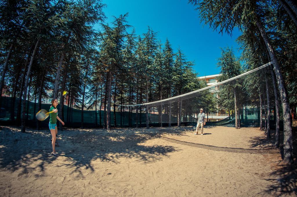 Crown Fort Club Święty Włas Zewnętrze zdjęcie