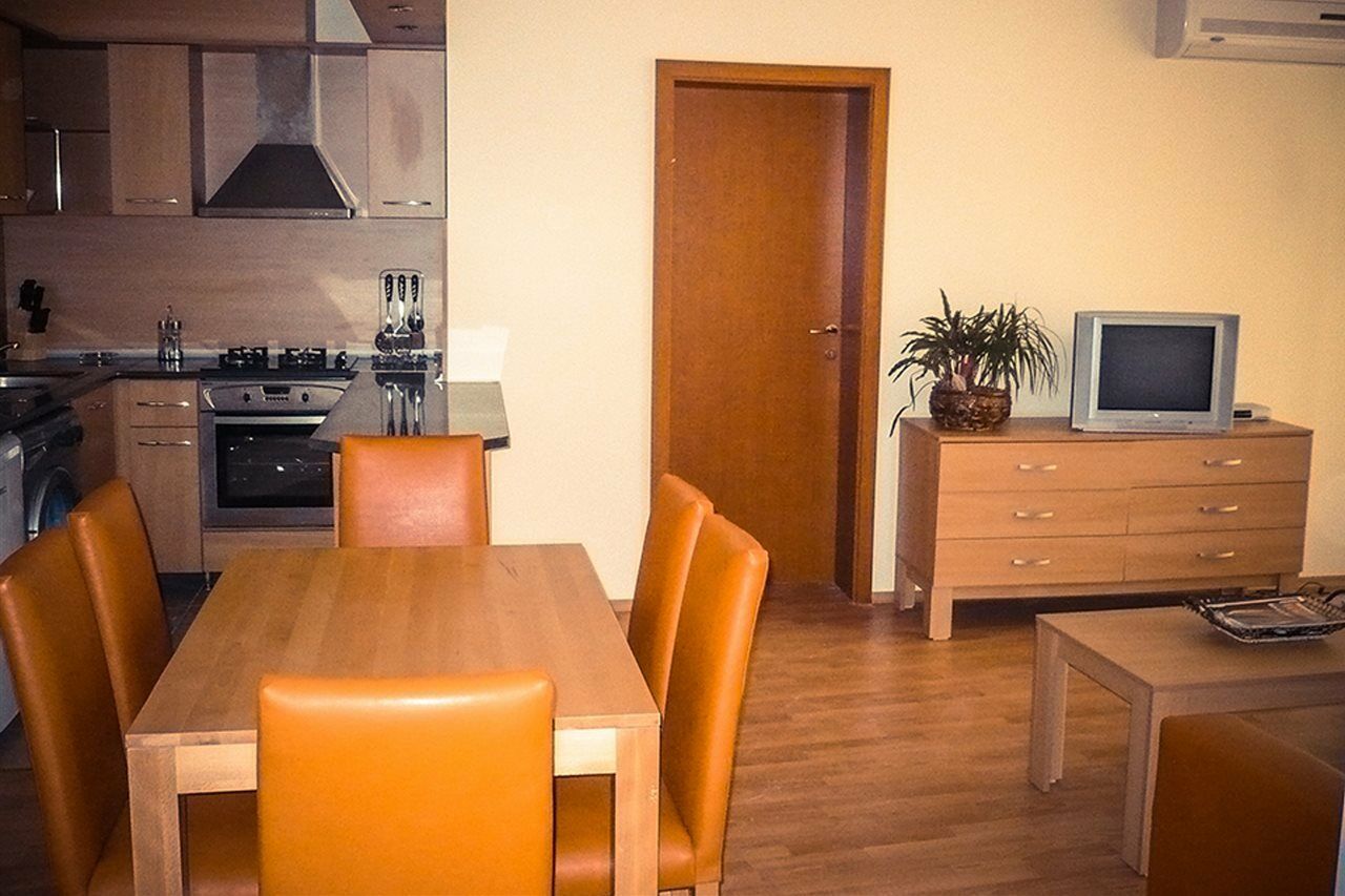 Crown Fort Club Święty Włas Zewnętrze zdjęcie